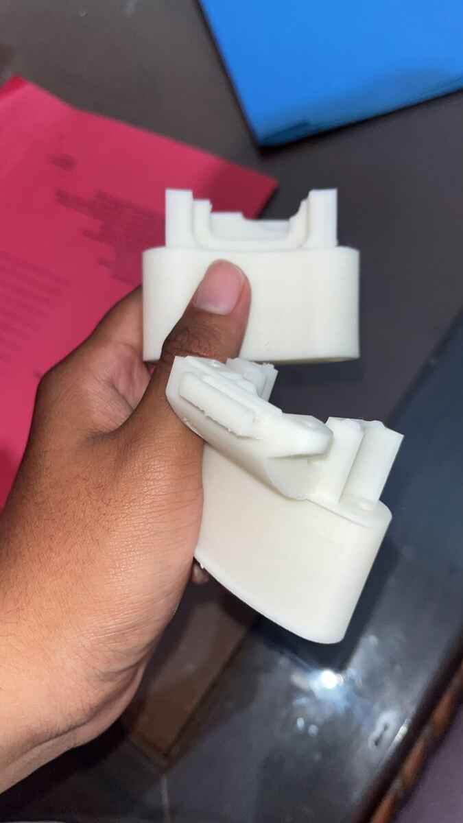 Komponen klip hasil cetak 3D